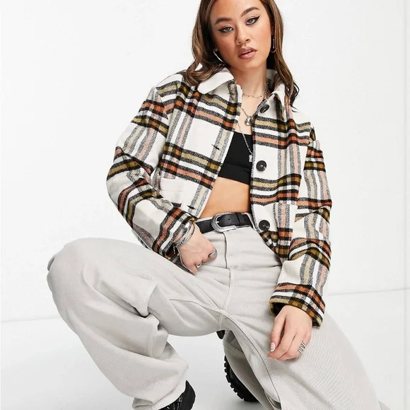 Violet Romance Trucker Jacket - Picture 3 of 4